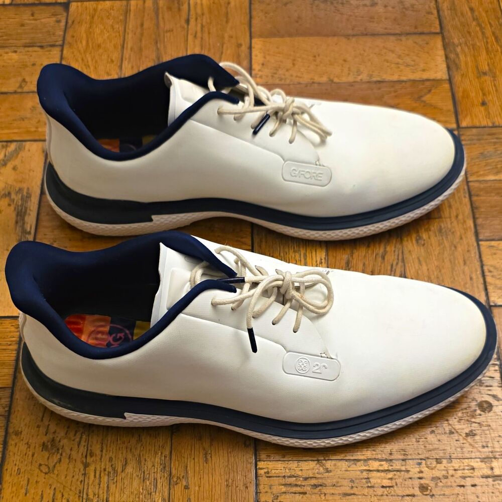 G/FORE Mens Low Top Lace-Up Athletic Sneakers White/Navy Solid GMF000058